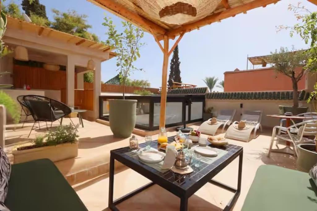 Riad Ptit Kech, Bassin Terrasse - Petits Dejeuners Marrakesch Exterior foto